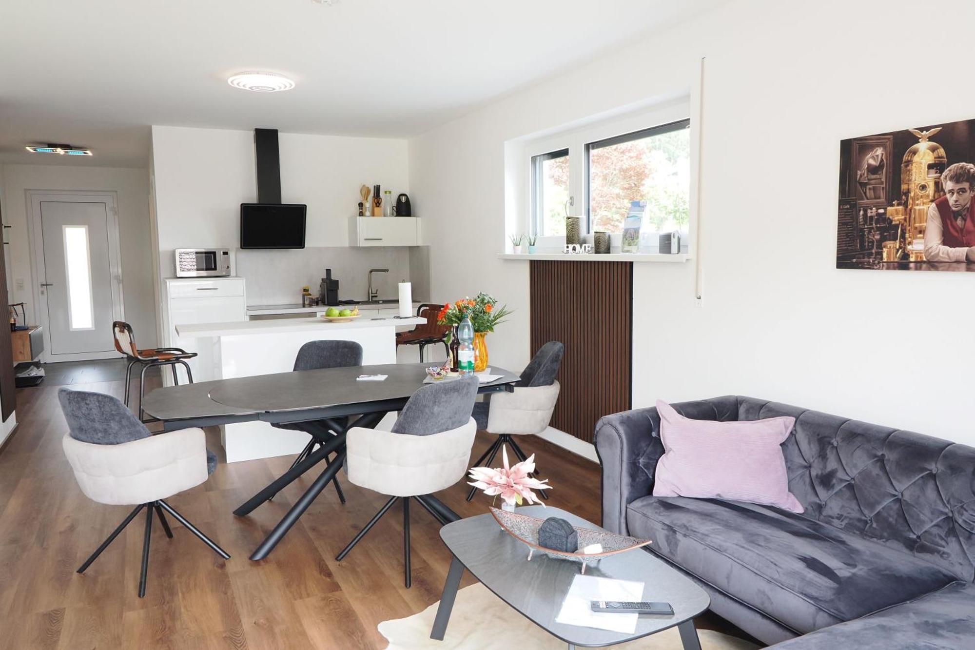 Ferienwohnung Emma Mit Balkon 랑도르프 외부 사진