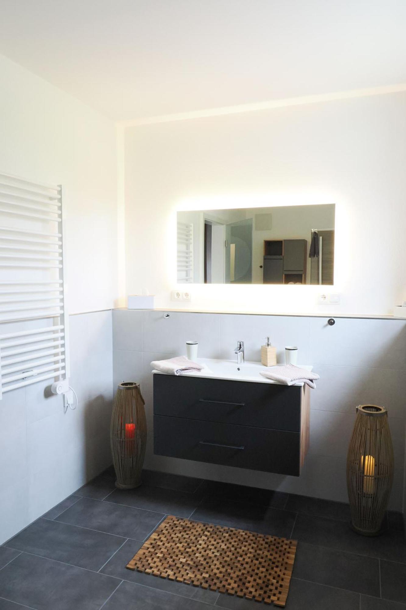 Ferienwohnung Emma Mit Balkon 랑도르프 외부 사진